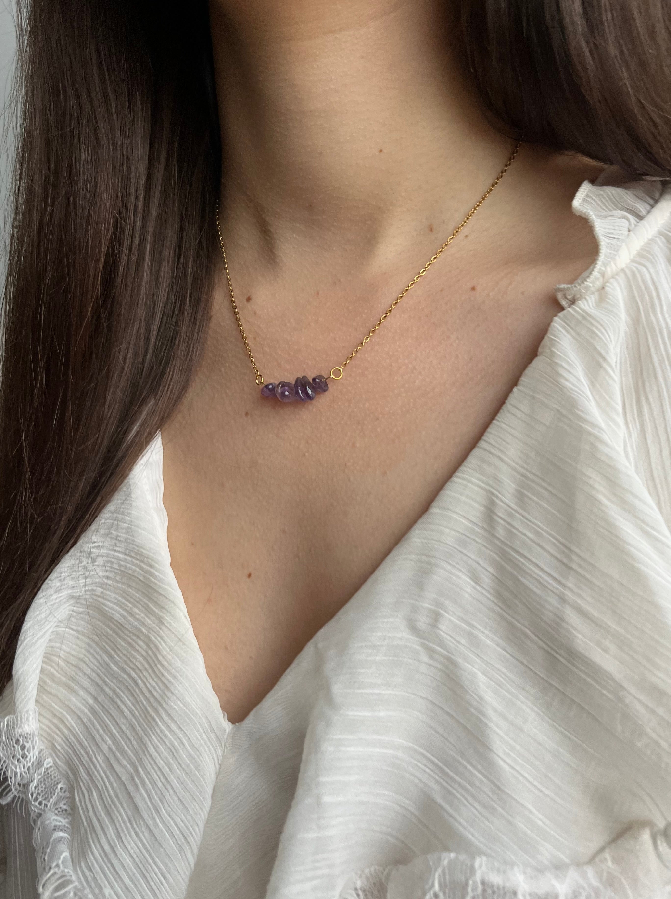 Collier Vertus des pierres